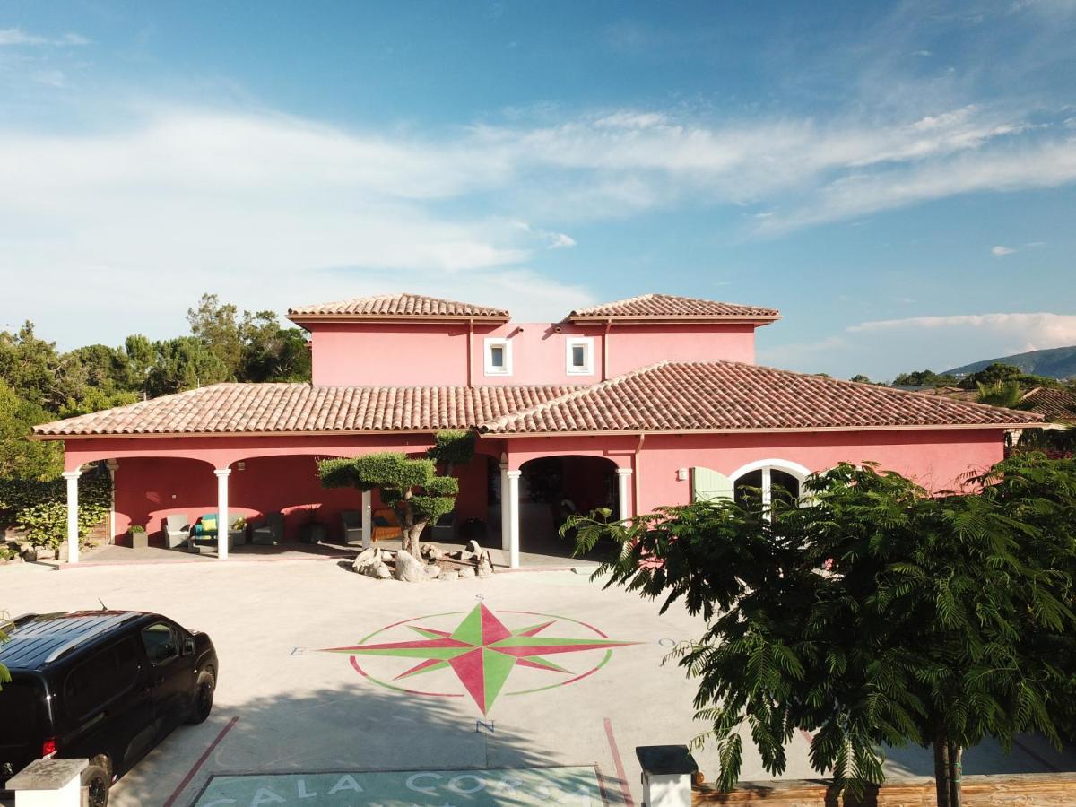 Villas Cala Corsa - 3 Et 4 Chambres - Cala Rossa Porto-Vecchio - Villas Entierement Climatisees Avec Piscine Chauffee Partagee Et Piscines Privees - Internet Gratuit Экстерьер фото